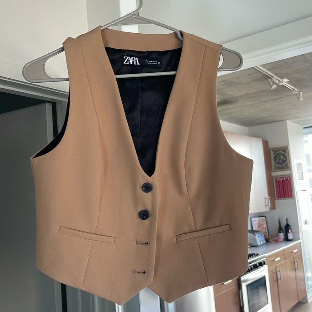 Zara - medium. Buttons & never worn